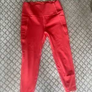 GAPfit sculpt revolution leggings